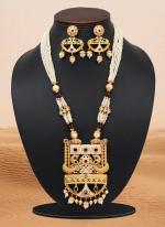   Traditional Wear  Rani Green Color Meena Work Matte Gold Rajwadi Temple Necklace Set